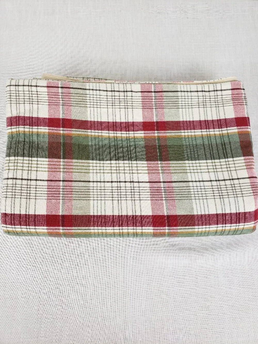 Pottery Barn Table Runner 17.5x100